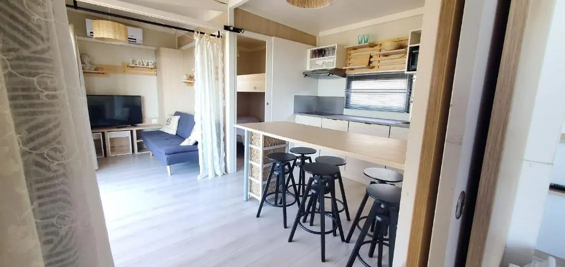 Mobile-Home Magnifique Vue Mer Camping 4 Etoiles Saint-Raphael  0*, Saint-Raphael (Var) France