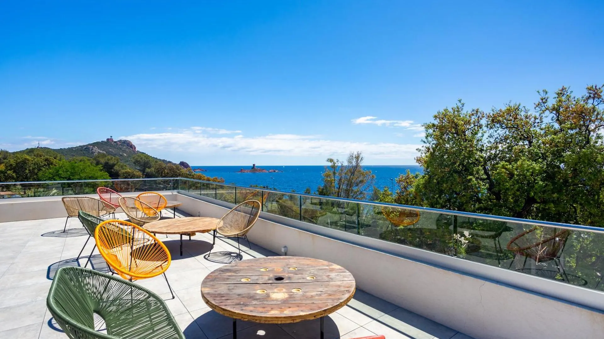 Mobile-Home Magnifique Vue Mer Camping 4 Etoiles Saint-Raphael  Saint-Raphael (Var)